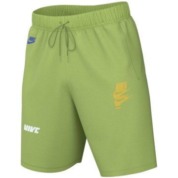 Nike kurze SporthosenSportswear Sport Essentials+ French Terry grün