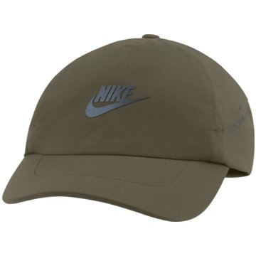 Nike Caps -